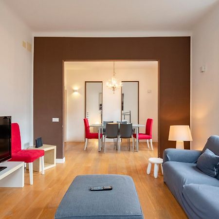 Joivy Family Friendly Apt For 6, Near Royal Palace Museum Cenova Dış mekan fotoğraf