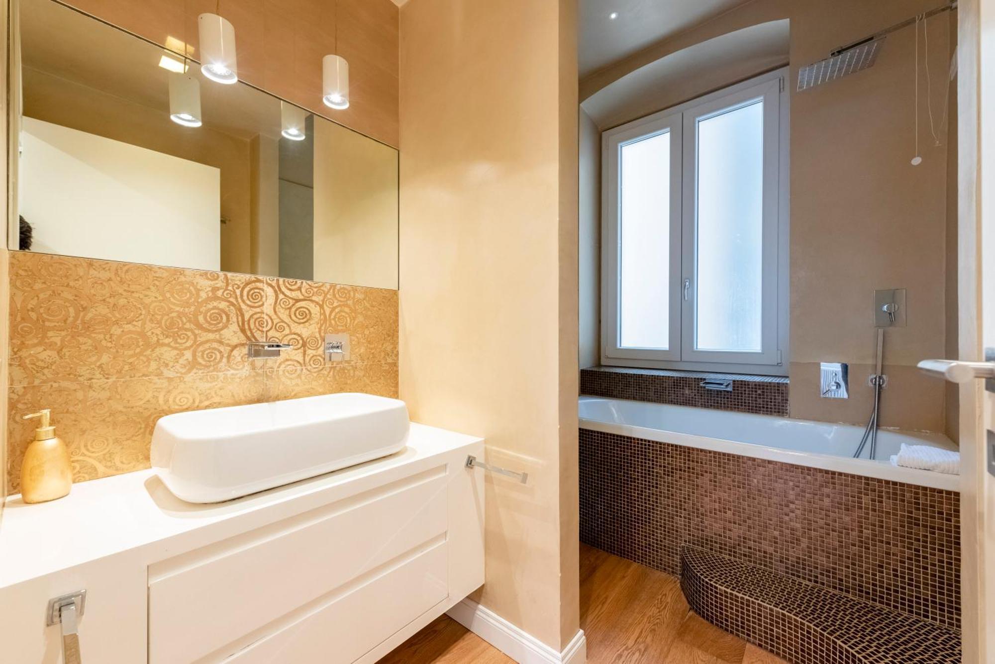 Joivy Family Friendly Apt For 6, Near Royal Palace Museum Cenova Dış mekan fotoğraf